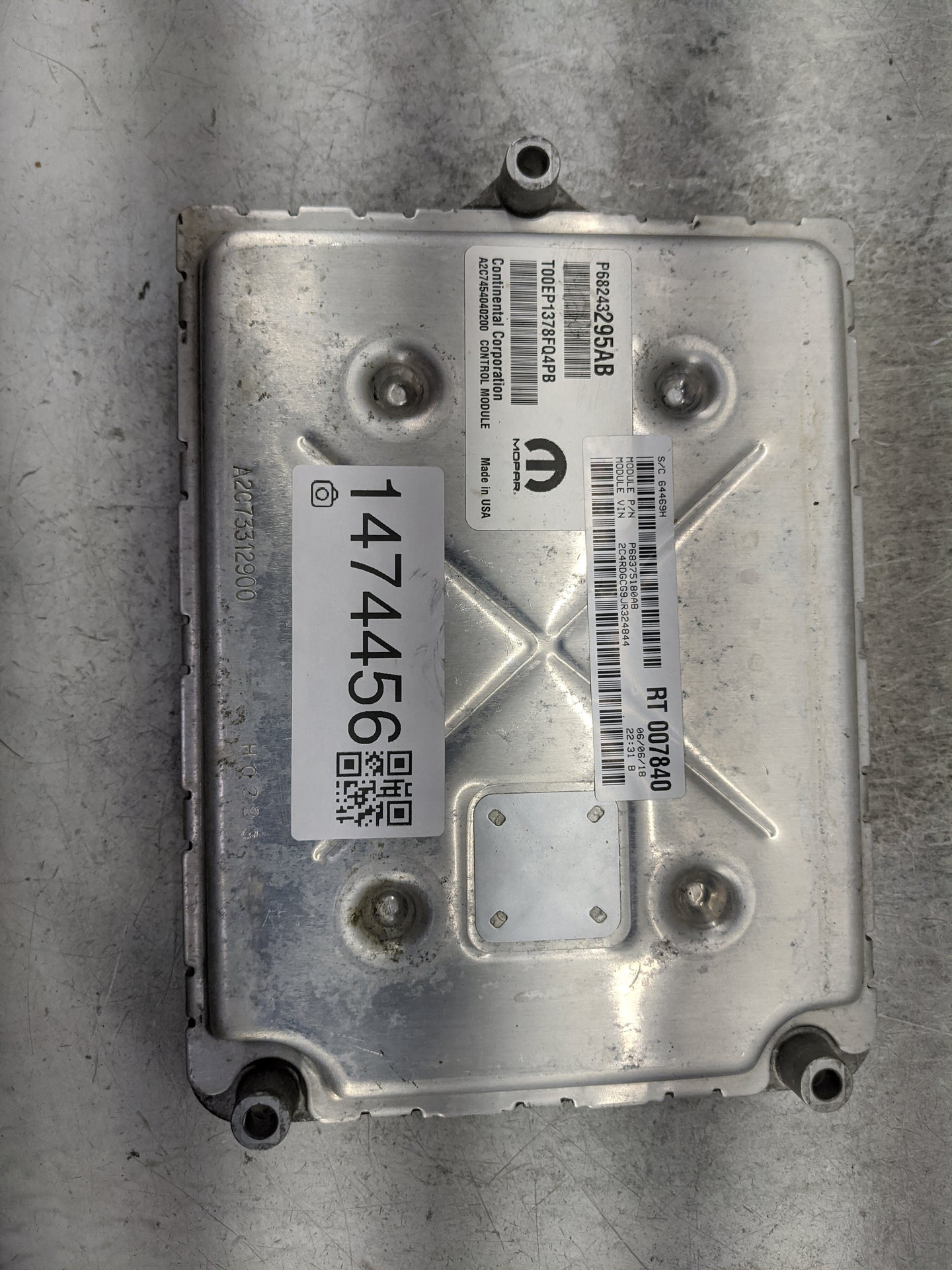 2018 Dodge Caravan PCM Engine Control Computer ECU ECM PCU OEM P/N:P68243295AB T00EP1378FQ4PB Fits Fits 2016 2017 2019 2020 