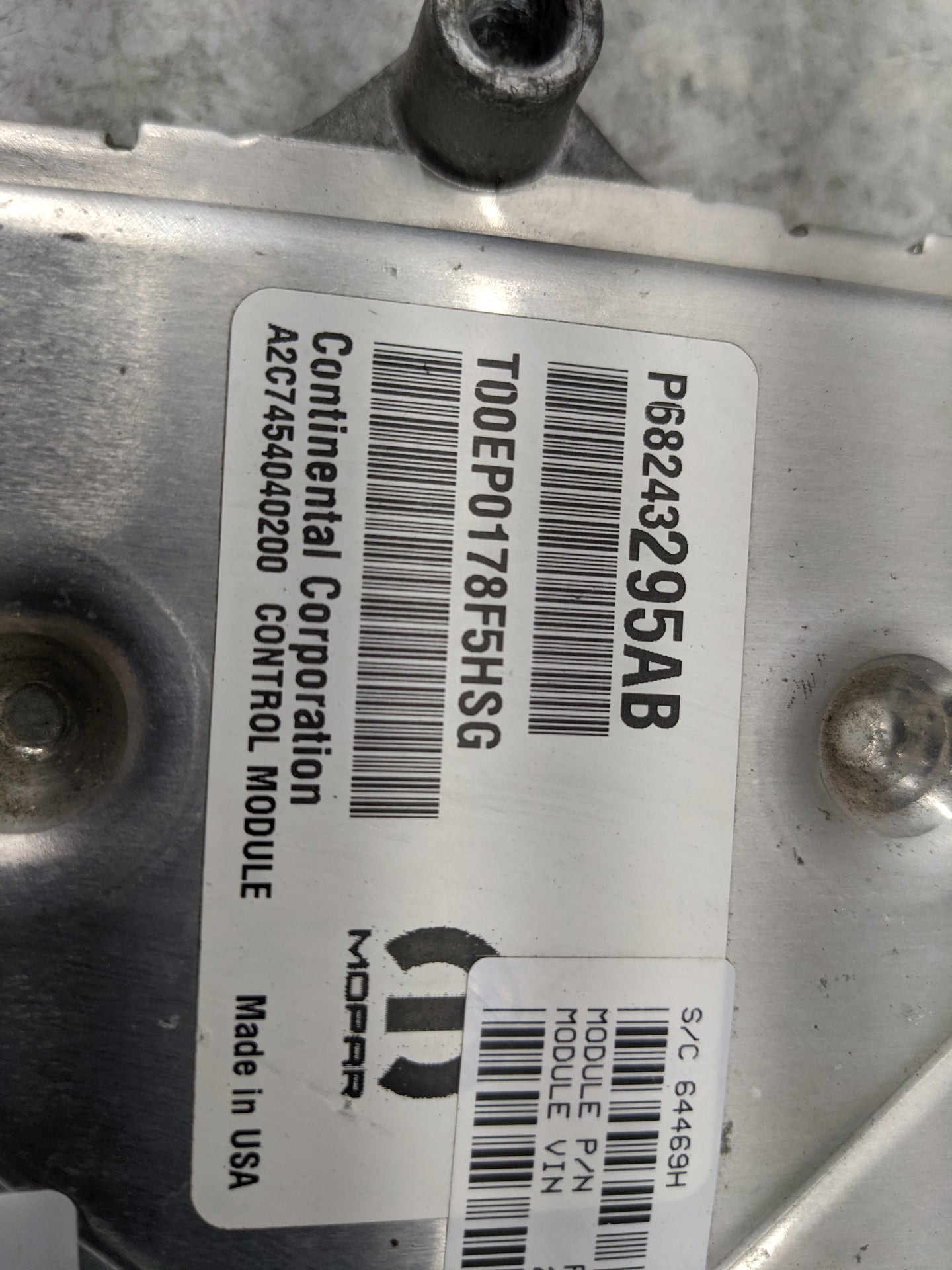 2018 Dodge Caravan PCM Engine Control Computer ECU ECM PCU OEM P/N:P68243295AB T00EP0178F5HSG Fits Fits 2016 2017 2019 2020 