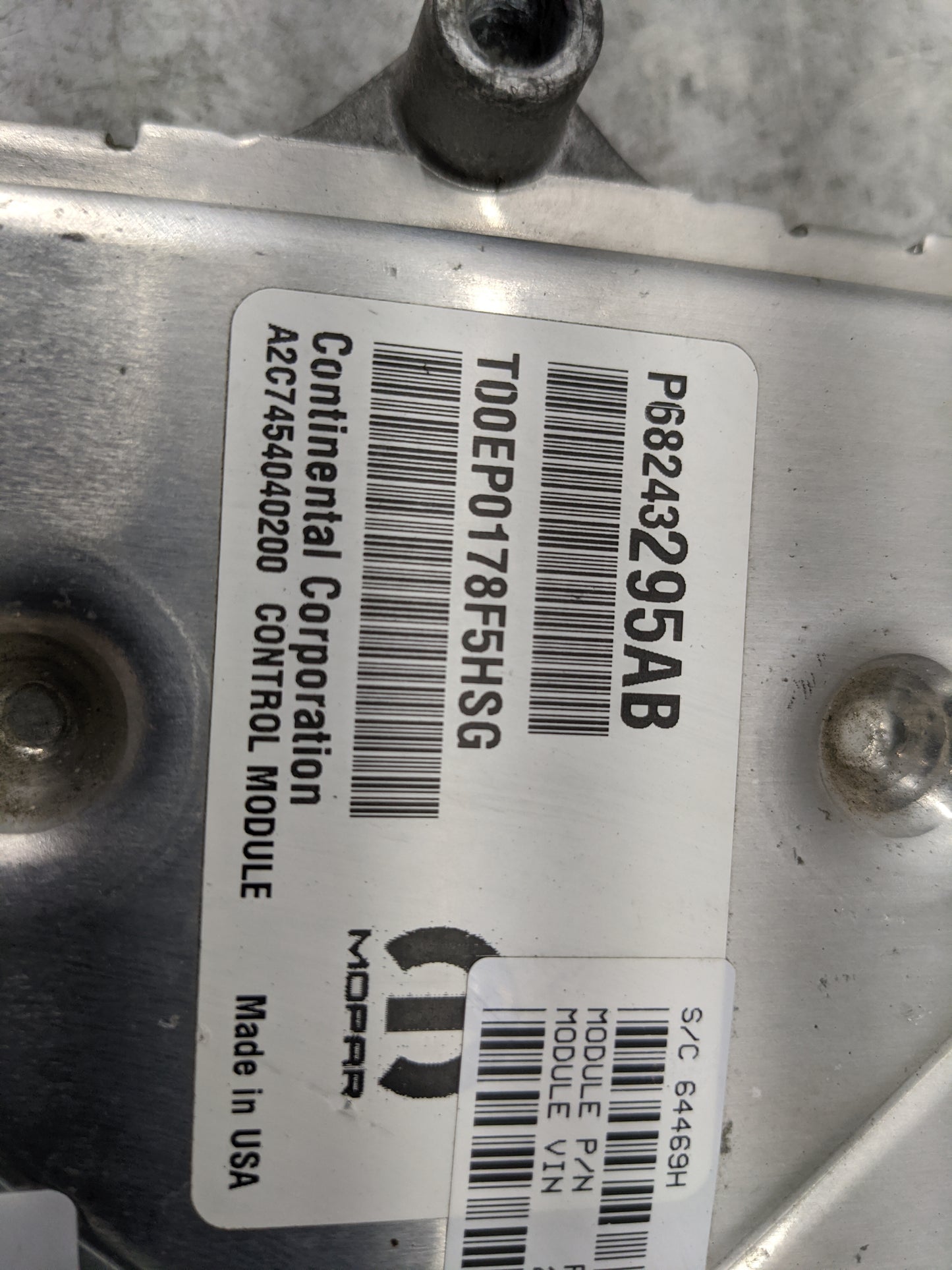 2018 Dodge Caravan PCM Engine Control Computer ECU ECM PCU OEM P/N:P68243295AB T00EP0178F5HSG Fits Fits 2016 2017 2019 2020 