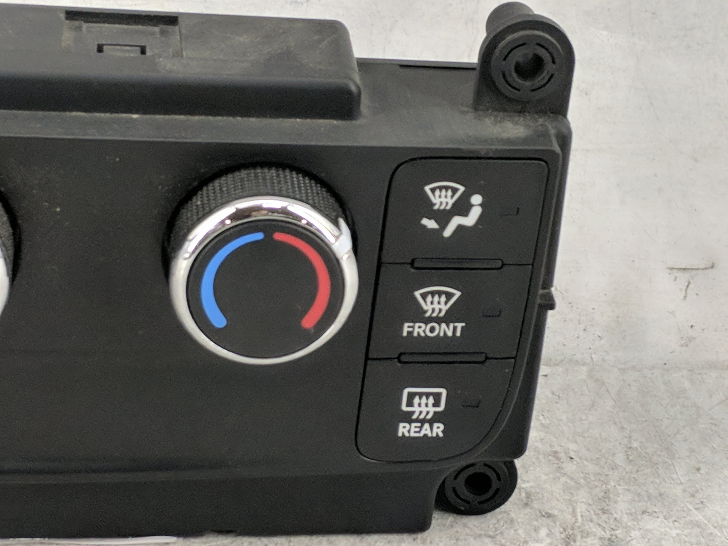 2018 Dodge Caravan Climate Control Module Temperature AC/Heater Replacement P/N:P55111249AJ Fits OEM Used Auto Parts - Oemus