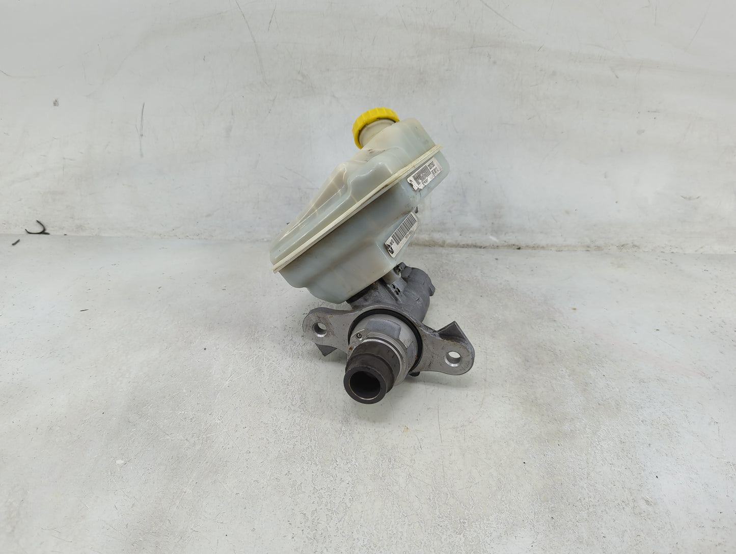Dodge Caravan Brake Master Cylinder 1490174 - Oemusedautoparts1.com
