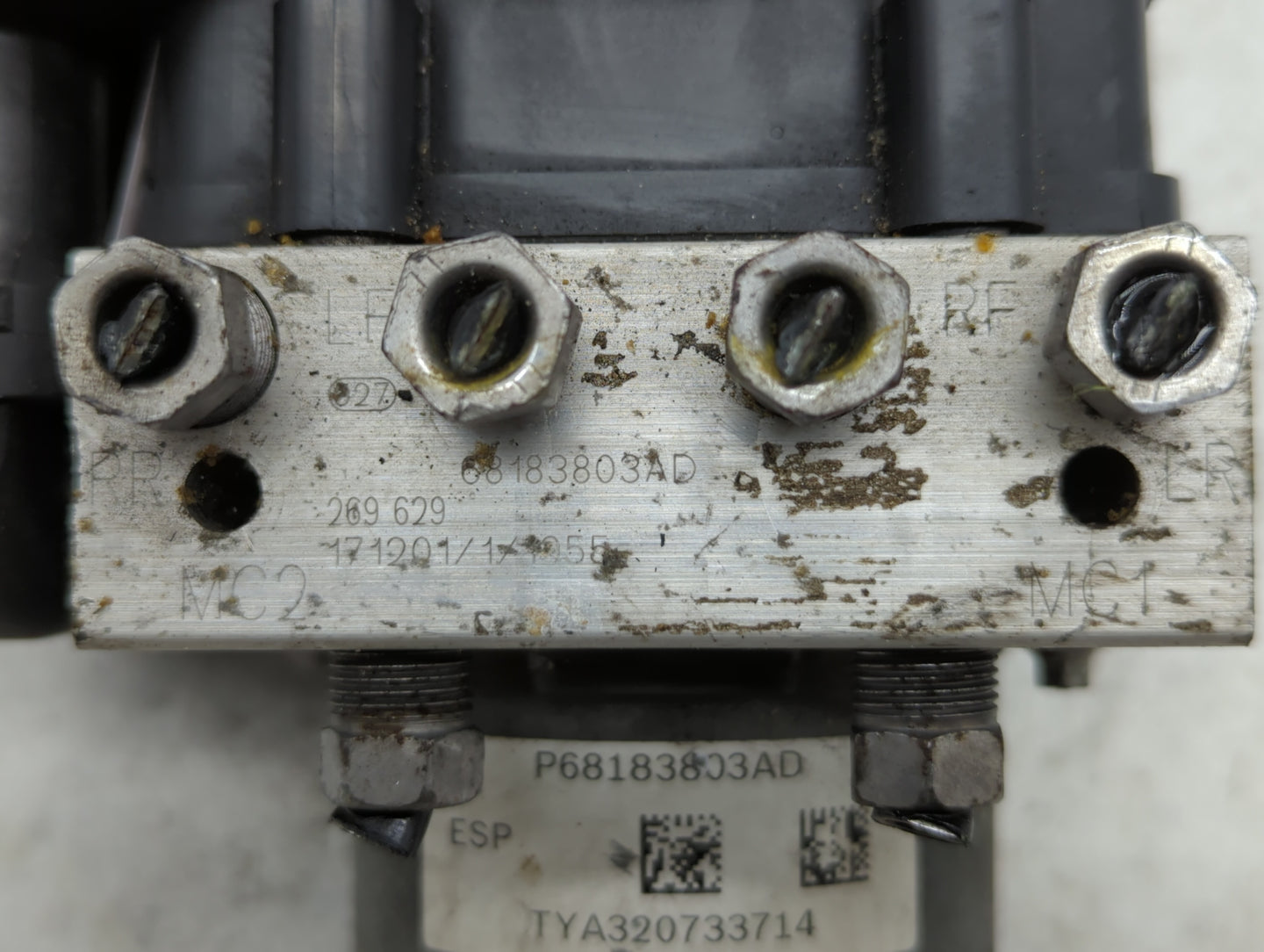 2018 Dodge Caravan ABS Pump Control Module Replacement P/N:68183803AC P68183803AC, 68443867AA Fits Fits 2015 2016 2017 OEM U