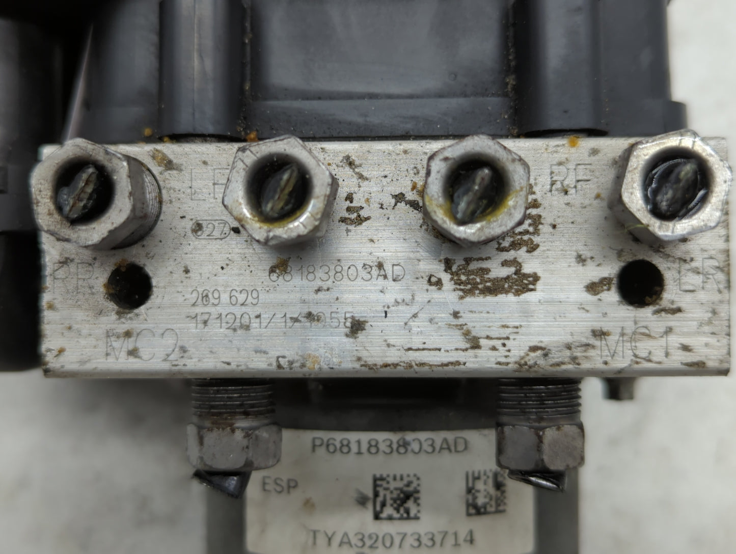 2018 Dodge Caravan ABS Pump Control Module Replacement P/N:68183803AC P68183803AC, 68443867AA Fits Fits 2015 2016 2017 OEM U