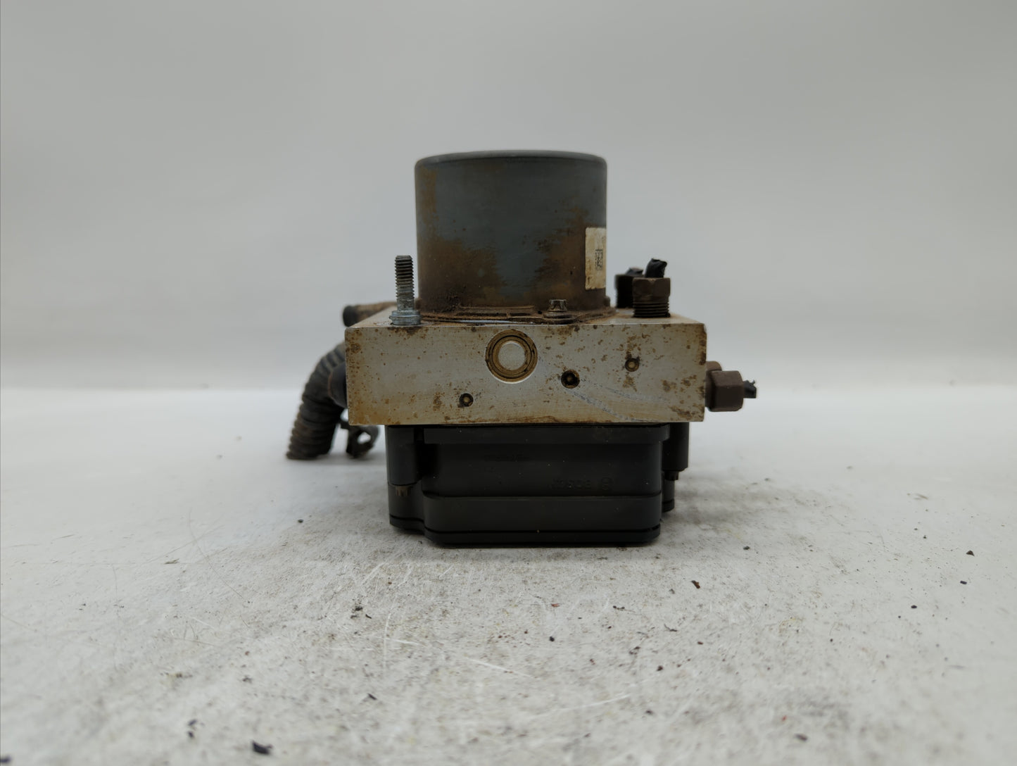 2018 Dodge Caravan ABS Pump Control Module Replacement P/N:68183803AC P68183803AC, 68443867AA Fits Fits 2015 2016 2017 OEM U