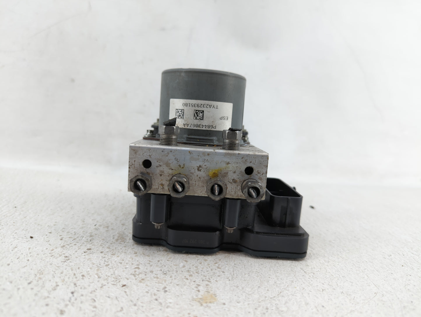 2018 Dodge Caravan ABS Pump Control Module Replacement P/N:68183803AC P68183803AC, 68443867AA Fits Fits 2015 2016 2017 OEM U