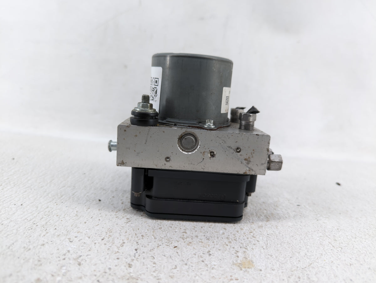 2018 Dodge Caravan Anti-Lock Brake ABS Pump Module Actuator OEM P/N:68183803AC P68183803AC Fits Fits 2015 2016 2017 2019 202