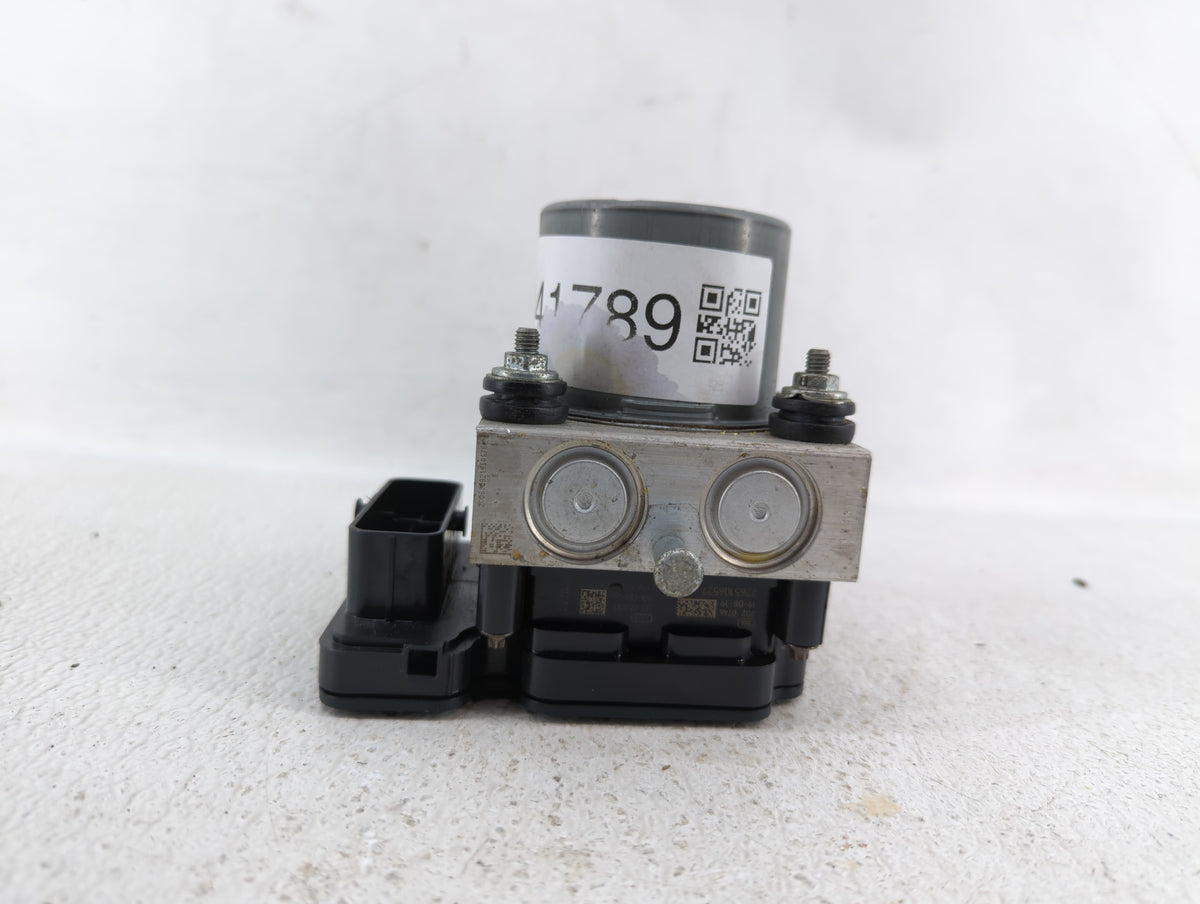 2018 Dodge Caravan Anti-Lock Brake ABS Pump Module Actuator OEM P/N:68183803AC P68183803AC Fits Fits 2015 2016 2017 2019 202