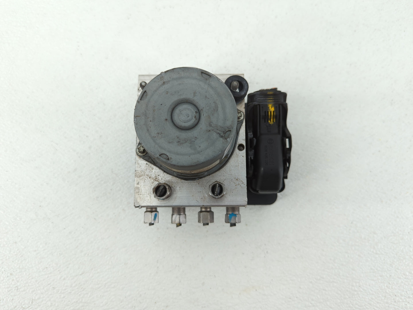 2018 Dodge Caravan ABS Pump Control Module Replacement P/N:68183803AD P68443867AA, 68183803AC Fits Fits 2015 2016 2017 2019 