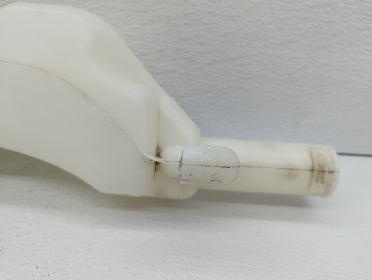 Dodge Caravan Windshield Washer Fluid Reservoir Bottle Oem - Oemusedautoparts1.com