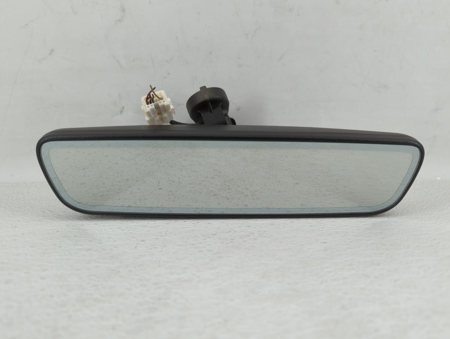 2018 Dodge Caravan Interior Rear View Mirror Replacement OEM P/N:091118 905-5057 Fits Fits 2019 2020 OEM Used Auto Parts - O