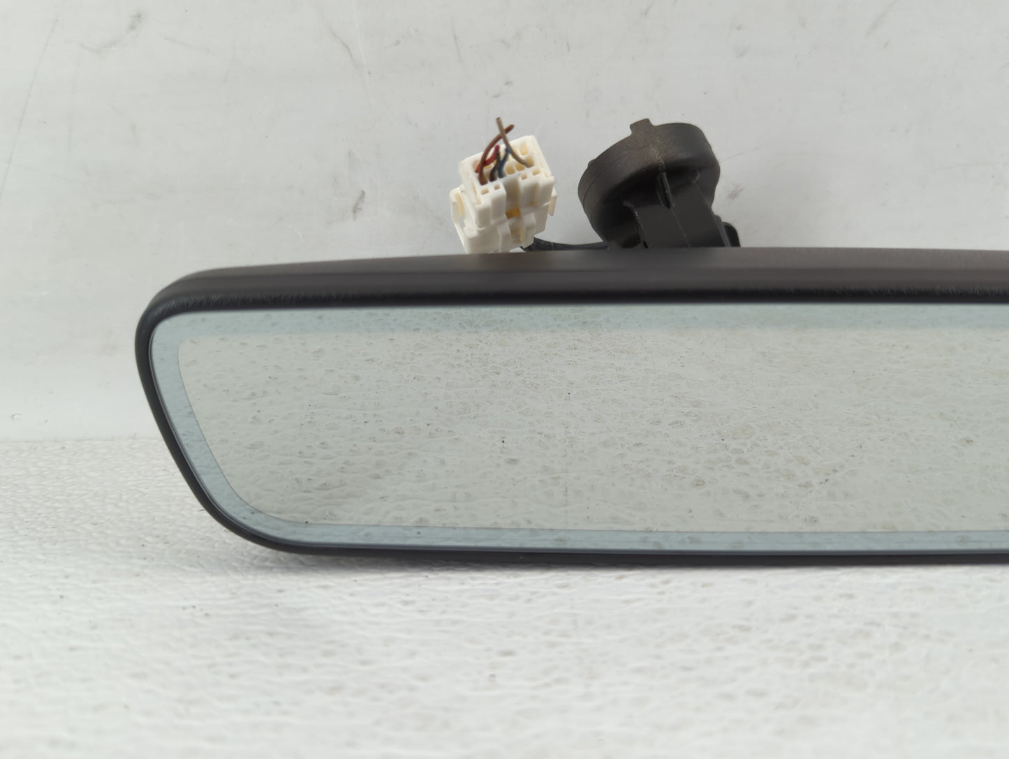 2018 Dodge Caravan Interior Rear View Mirror Replacement OEM P/N:091118 905-5057 Fits Fits 2019 2020 OEM Used Auto Parts - O