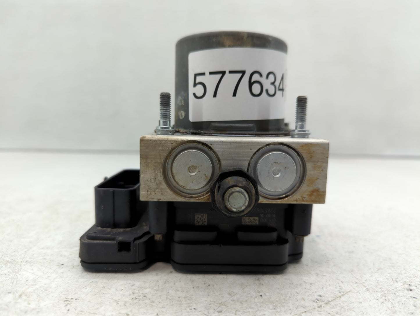 2018 Dodge Caravan ABS Pump Control Module Replacement P/N:68183803AD Fits Fits 2015 2016 2017 2019 2020 OEM Used Auto Parts