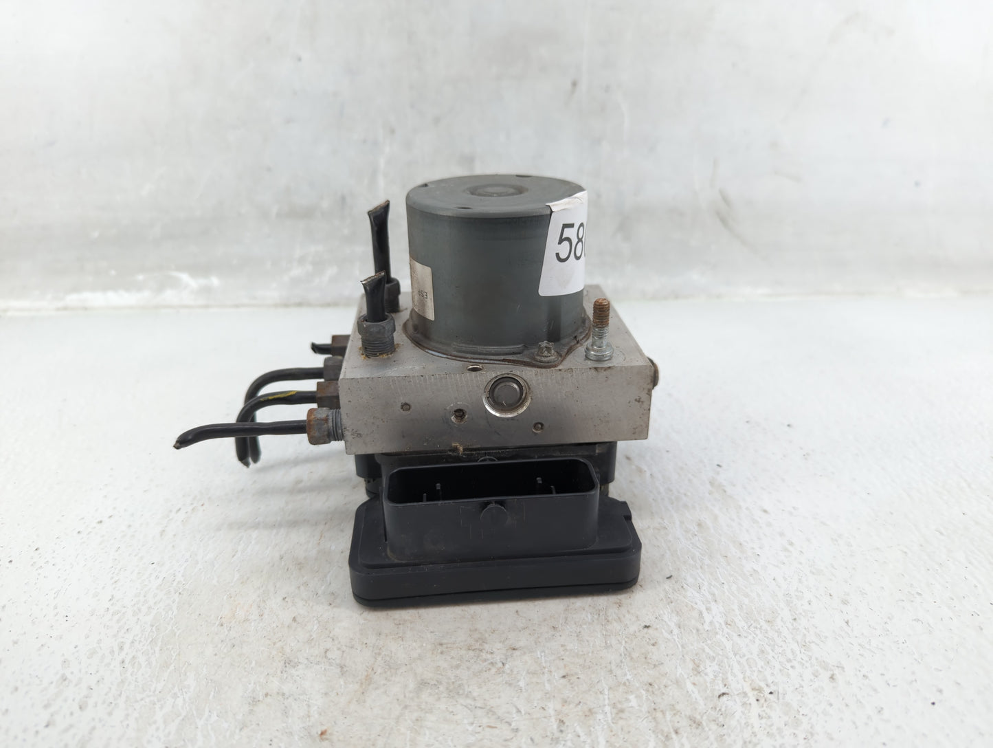 2018 Dodge Caravan ABS Pump Control Module Replacement P/N:P68183803AD Fits Fits 2015 2016 2017 2019 2020 OEM Used Auto Part