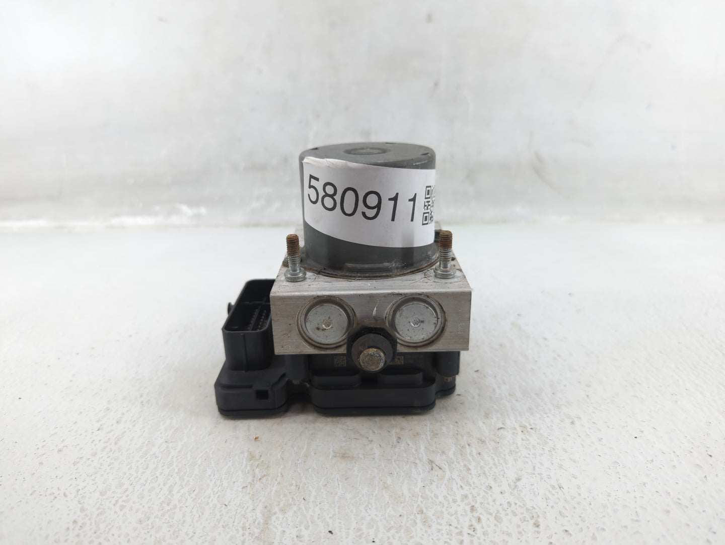 2018 Dodge Caravan ABS Pump Control Module Replacement P/N:P68183803AD Fits Fits 2015 2016 2017 2019 2020 OEM Used Auto Part