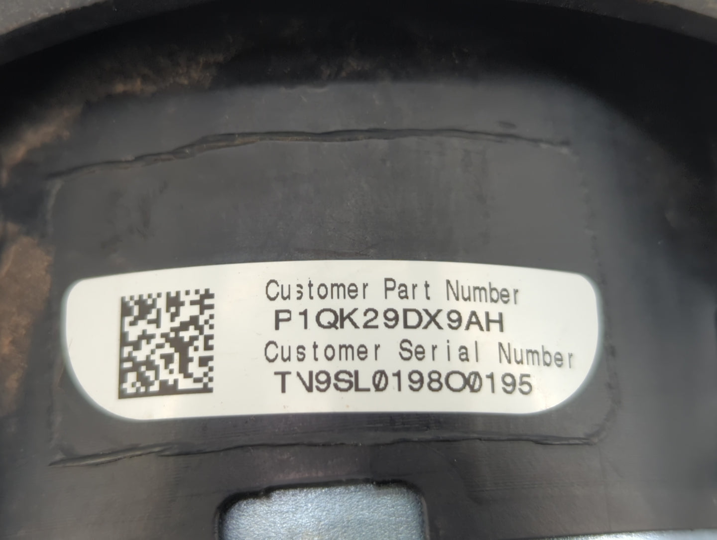 2018 Dodge Caravan Air Bag Driver Left Steering Wheel Mounted P/N:P1QK29DX9AH P1QK29DX9AG Fits OEM Used Auto Parts - Oemused