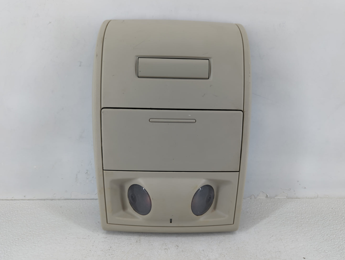 2018 Dodge Caravan Overhead Roof Console - Oemusedautoparts1.com