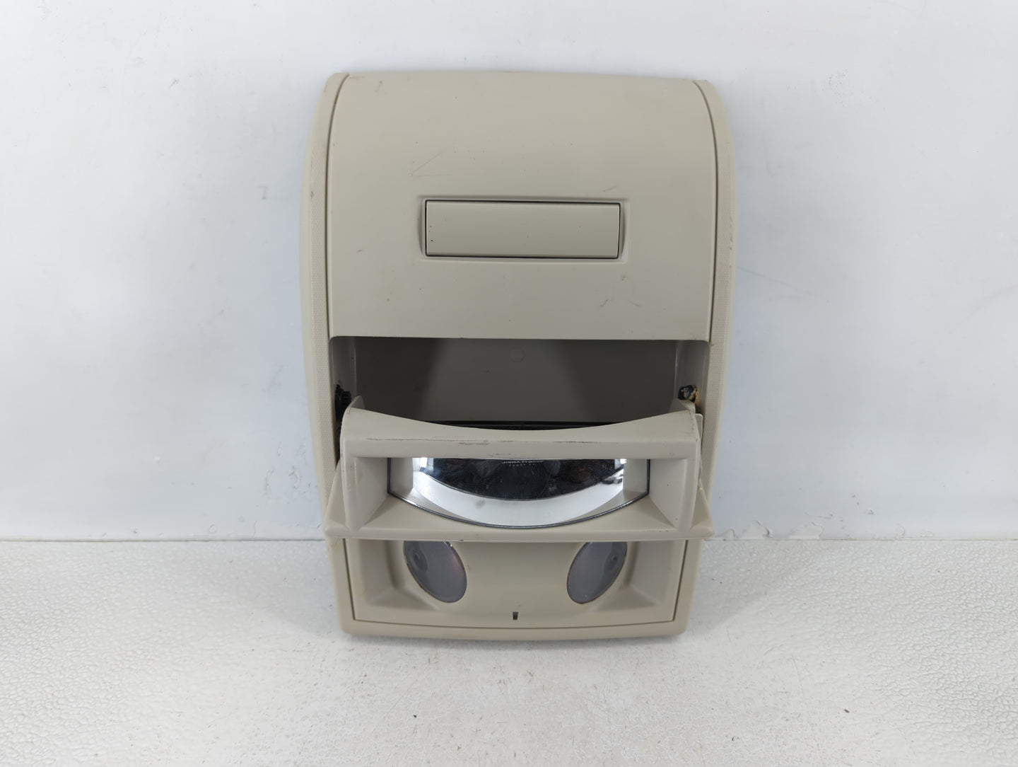 2018 Dodge Caravan Overhead Roof Console - Oemusedautoparts1.com