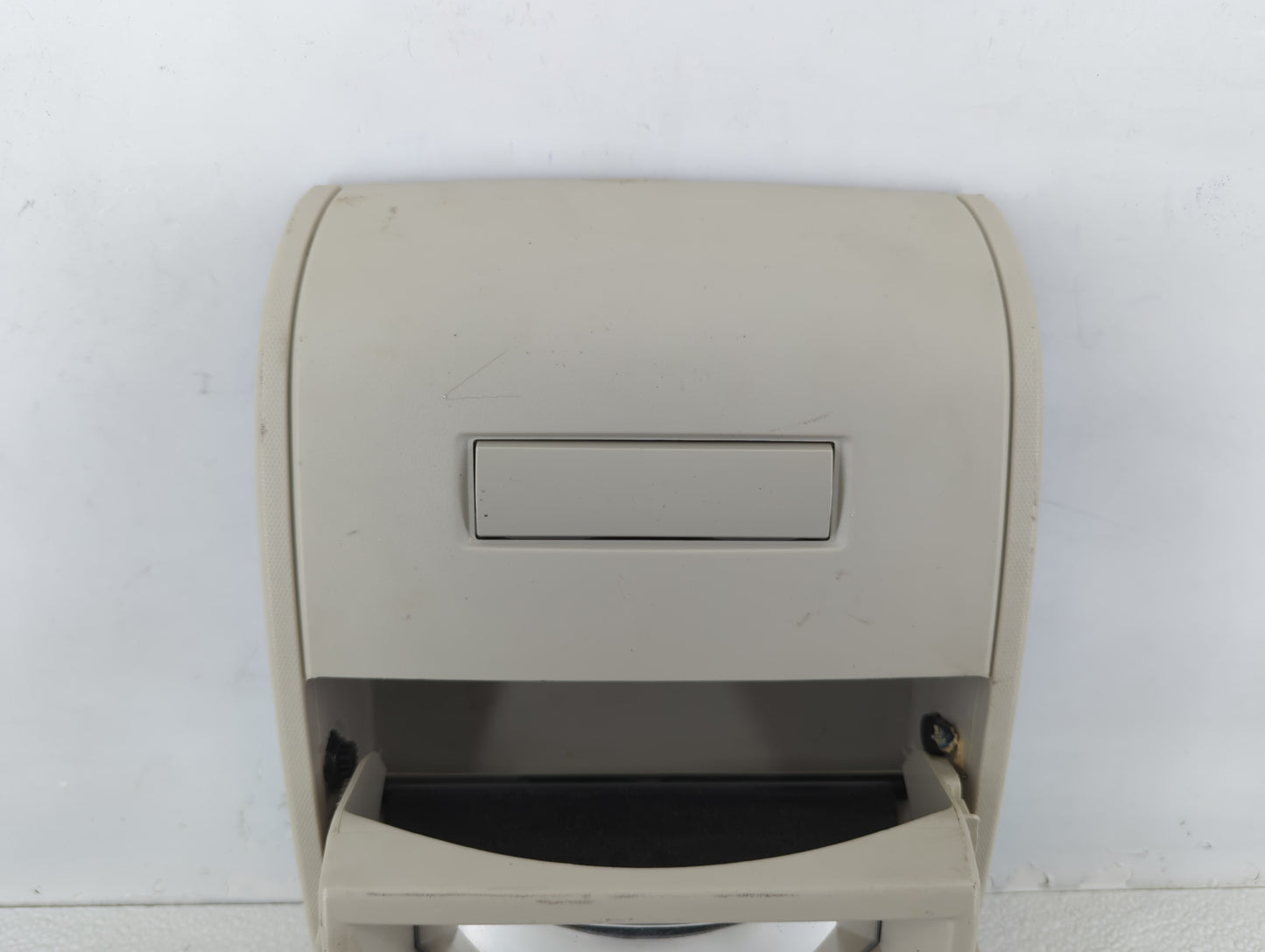 2018 Dodge Caravan Overhead Roof Console - Oemusedautoparts1.com