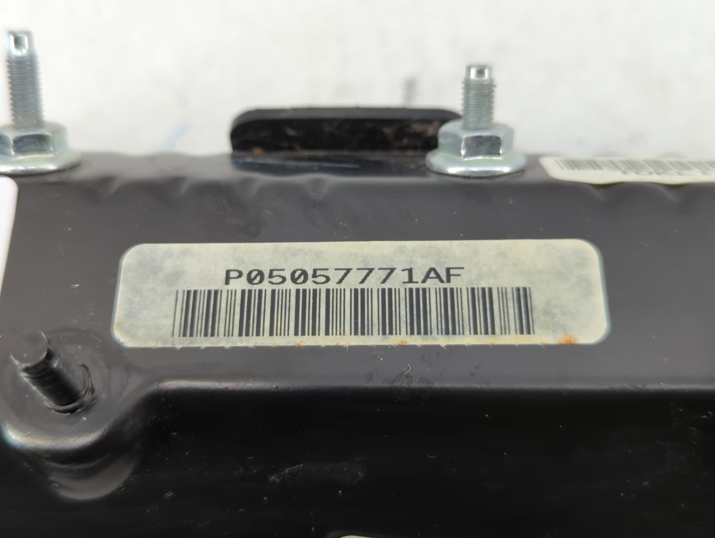 2018 Dodge Caravan Air Bag Driver Left Steering Wheel Mounted P/N:P05057771AF P1QK29DX9AG Fits OEM Used Auto Parts - Oemused