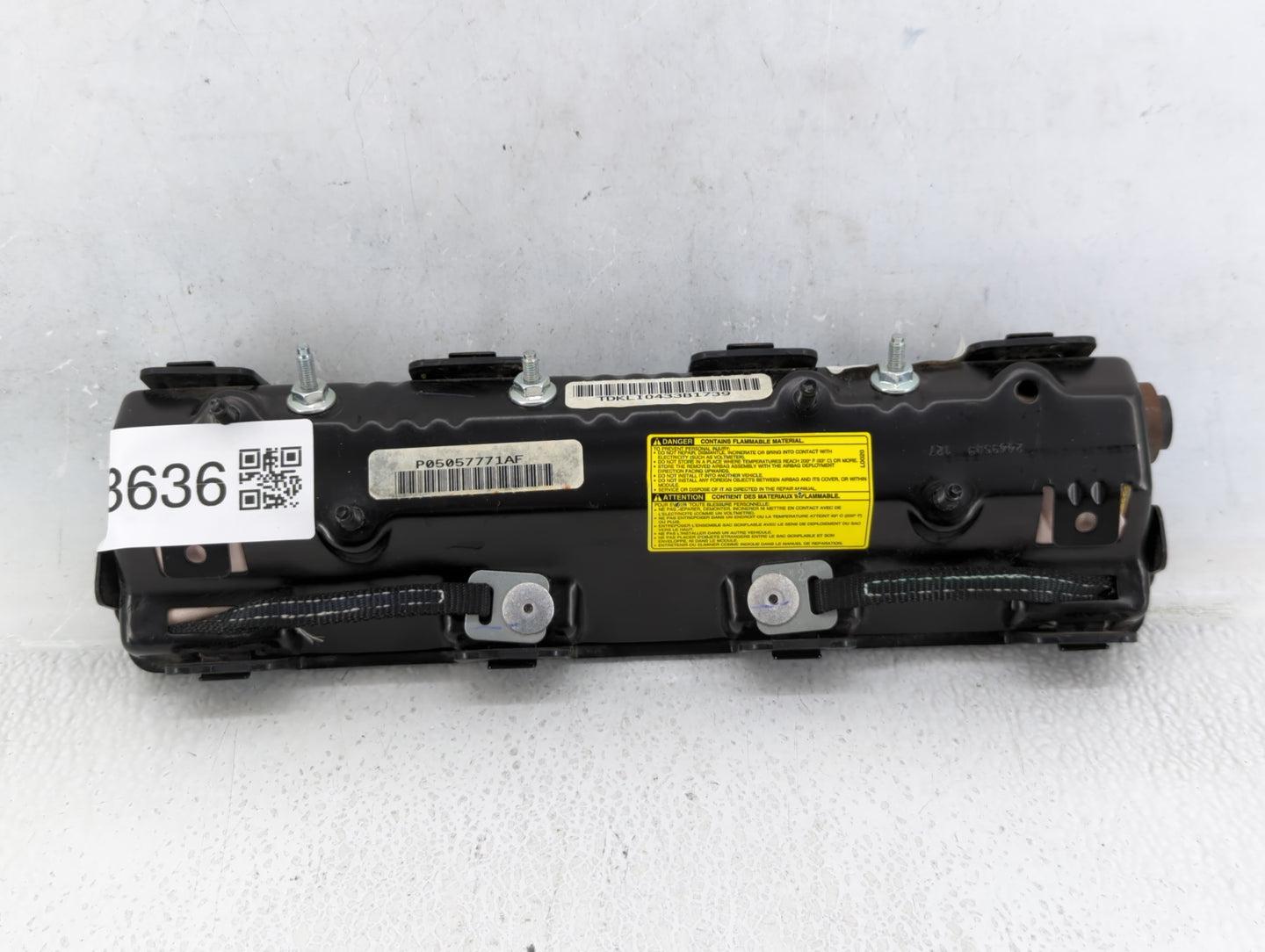2018 Dodge Caravan Air Bag Driver Left Steering Wheel Mounted P/N:P05057771AF P1QK29DX9AG Fits OEM Used Auto Parts - Oemused