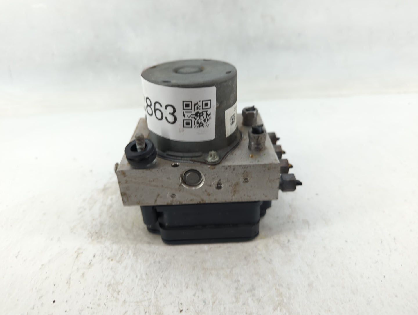 2018 Dodge Caravan ABS Pump Control Module Replacement P/N:P68183803AD Fits Fits 2015 2016 2017 2019 2020 OEM Used Auto Part