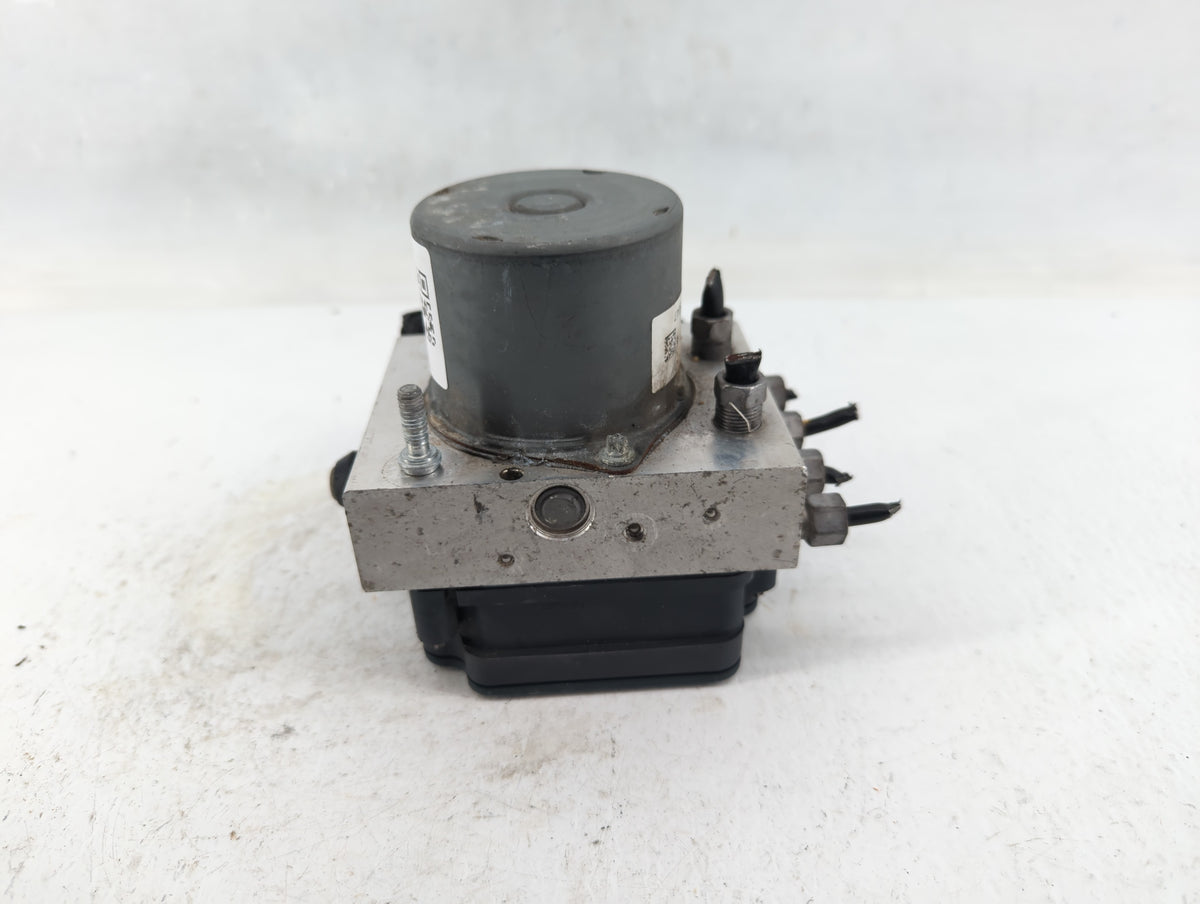 2018 Dodge Caravan Anti-Lock Brake ABS Pump Module Actuator OEM P/N:P68183803AD Fits Fits 2015 2016 2017 2019 2020 OEM Used 