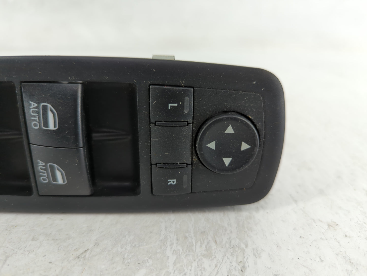 2018 Dodge Caravan Master Power Window Switch Replacement Driver Side Left P/N:68298871AA Fits OEM Used Auto Parts - Oemused