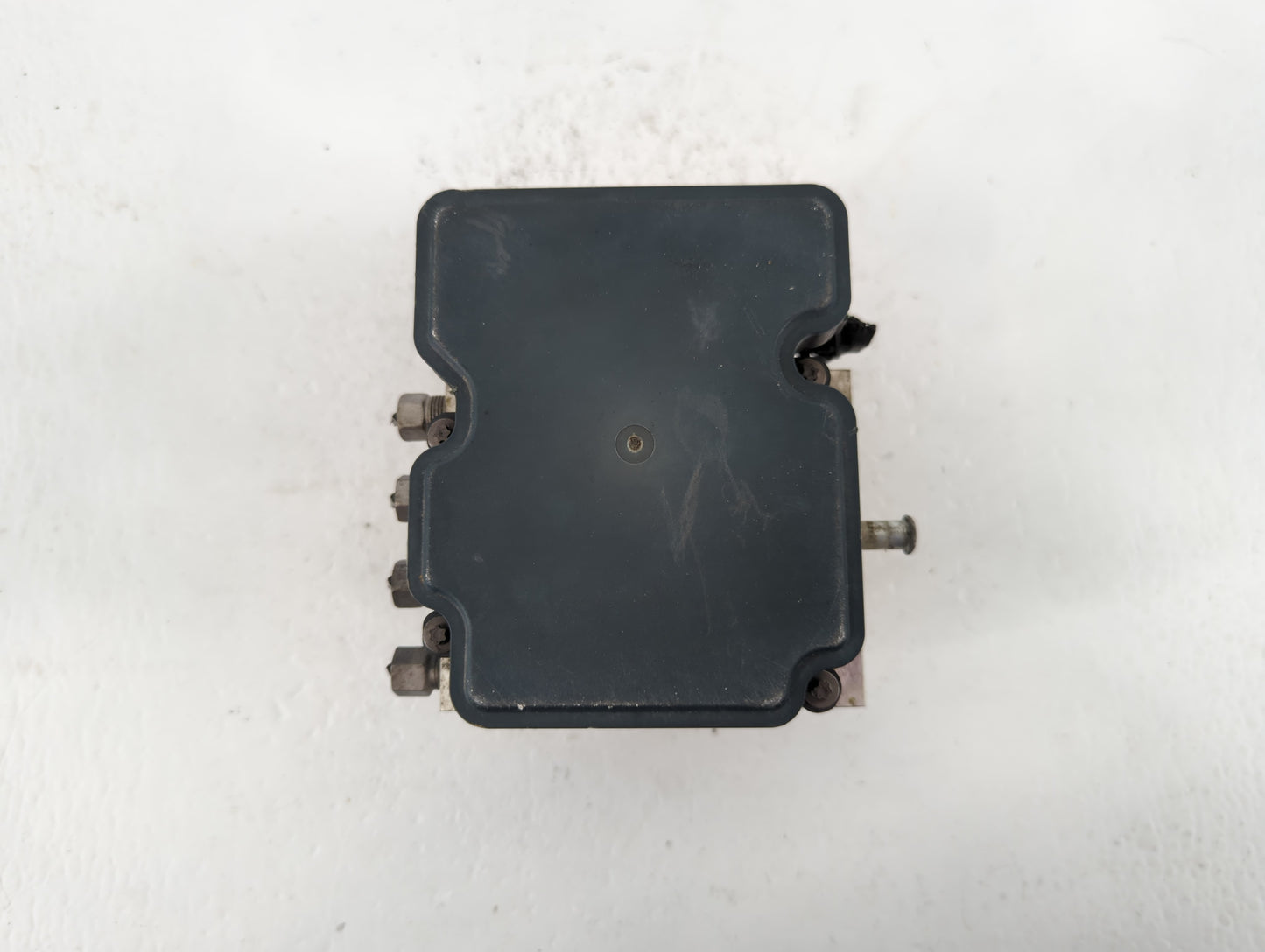 2018 Dodge Caravan ABS Pump Control Module Replacement P/N:P68183803AD Fits Fits 2015 2016 2017 2019 2020 OEM Used Auto Part