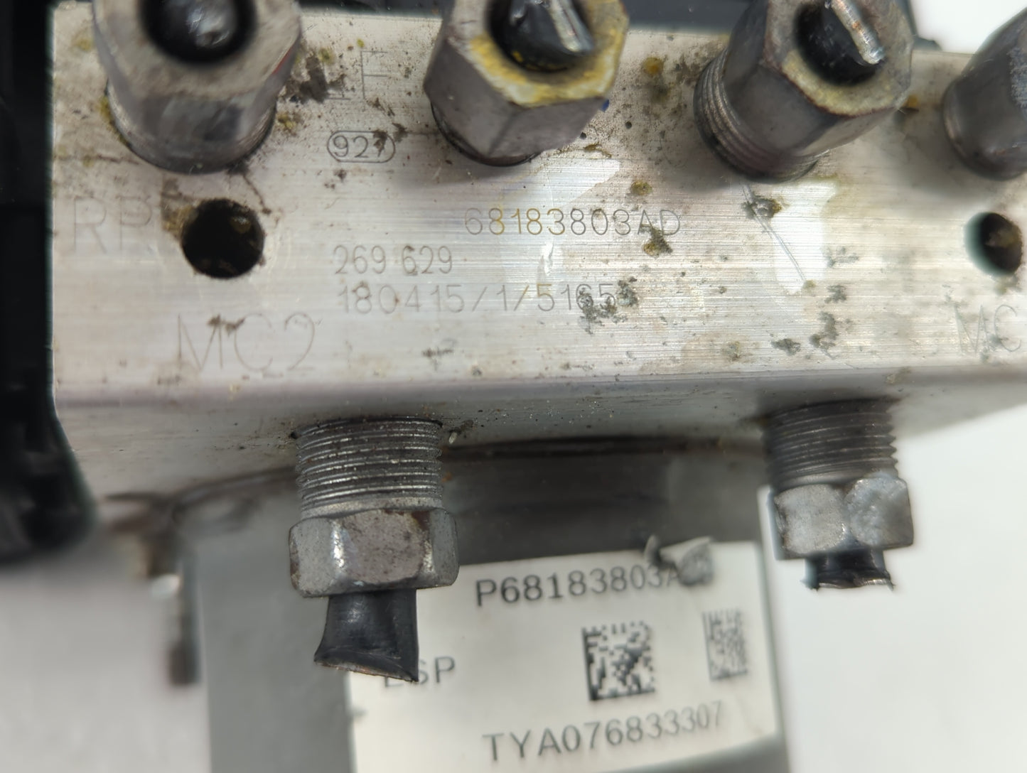 2018 Dodge Caravan ABS Pump Control Module Replacement P/N:P68183803AD Fits Fits 2015 2016 2017 2019 2020 OEM Used Auto Part