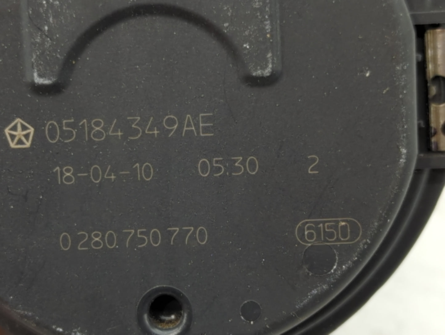 2018 Dodge Caravan Throttle Body P/N:05184349AE Fits Fits 2011 2012 2013 2014 2015 2016 2017 2019 2020 2021 2022 OEM Used Au