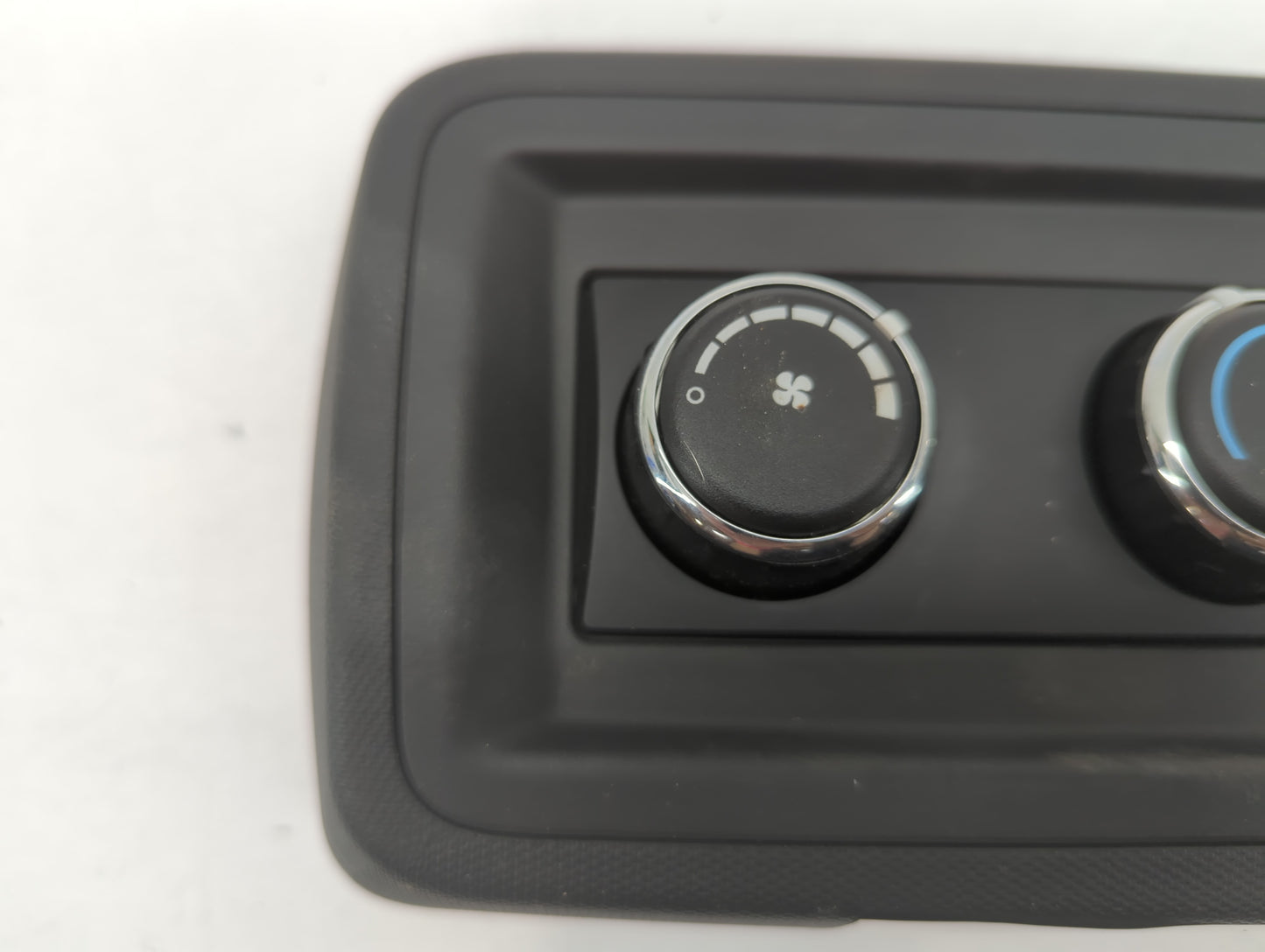 2018 Dodge Caravan Climate Control Module Temperature AC/Heater Replacement P/N:55111312AC Fits OEM Used Auto Parts - Oemuse