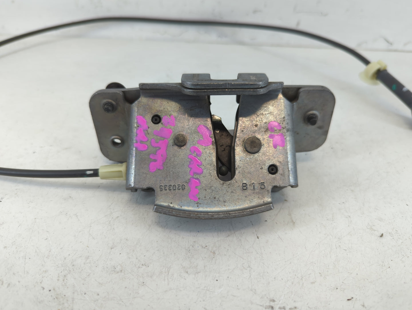 2018 Dodge Caravan Hood Latch Assembly - Oemusedautoparts1.com
