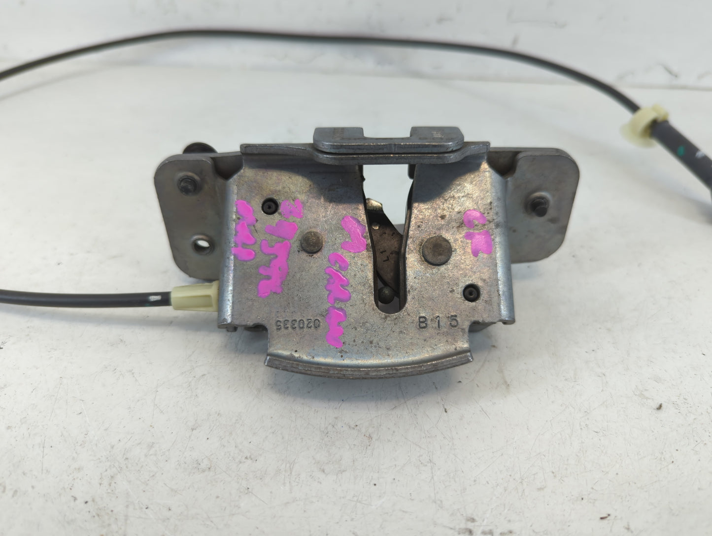 2018 Dodge Caravan Hood Latch Assembly - Oemusedautoparts1.com