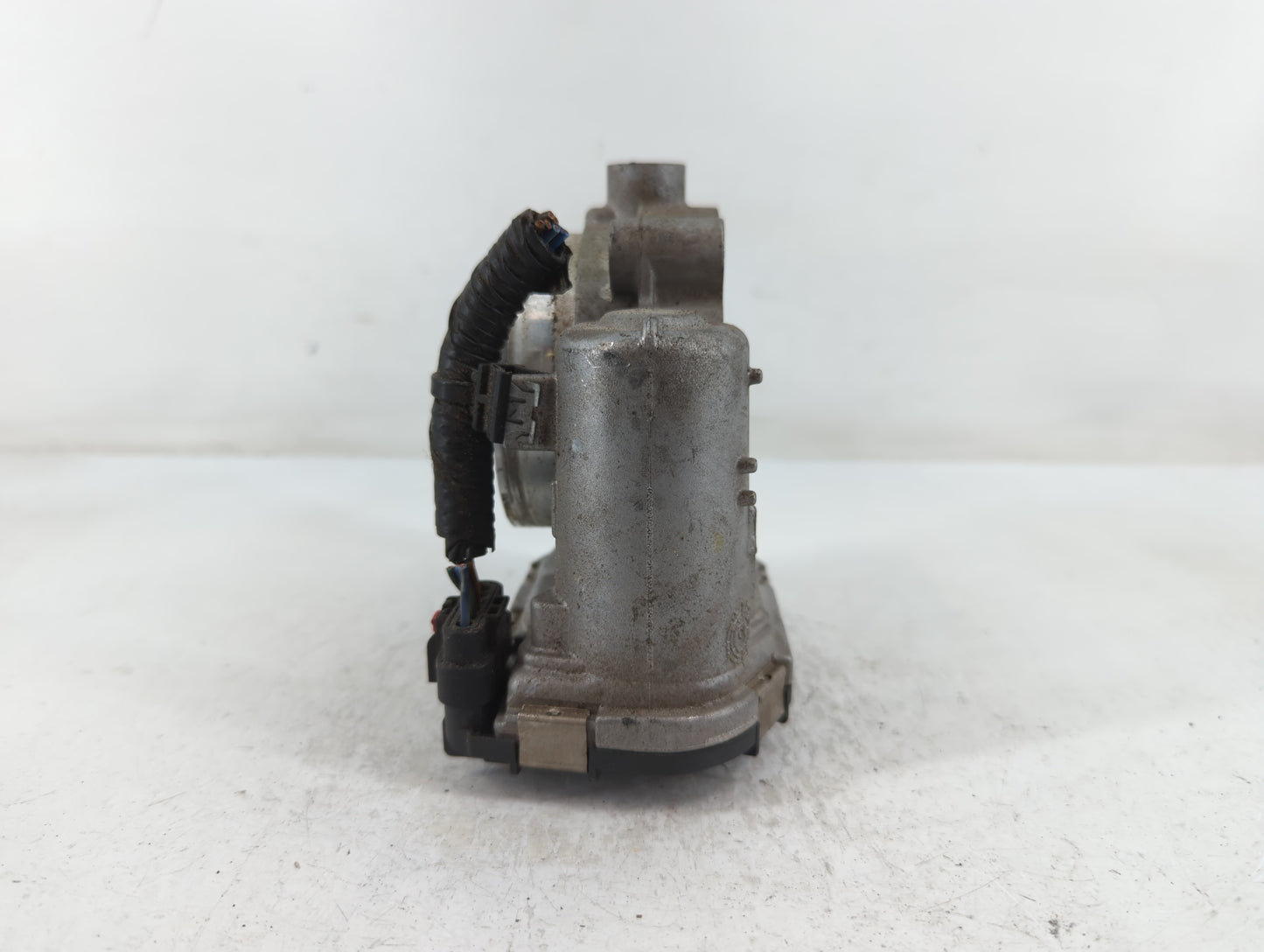 2018 Dodge Caravan Throttle Body P/N:0 280 750 770 05184349AE Fits Fits 2011 2012 2013 2014 2015 2016 2017 2019 2020 2021 20