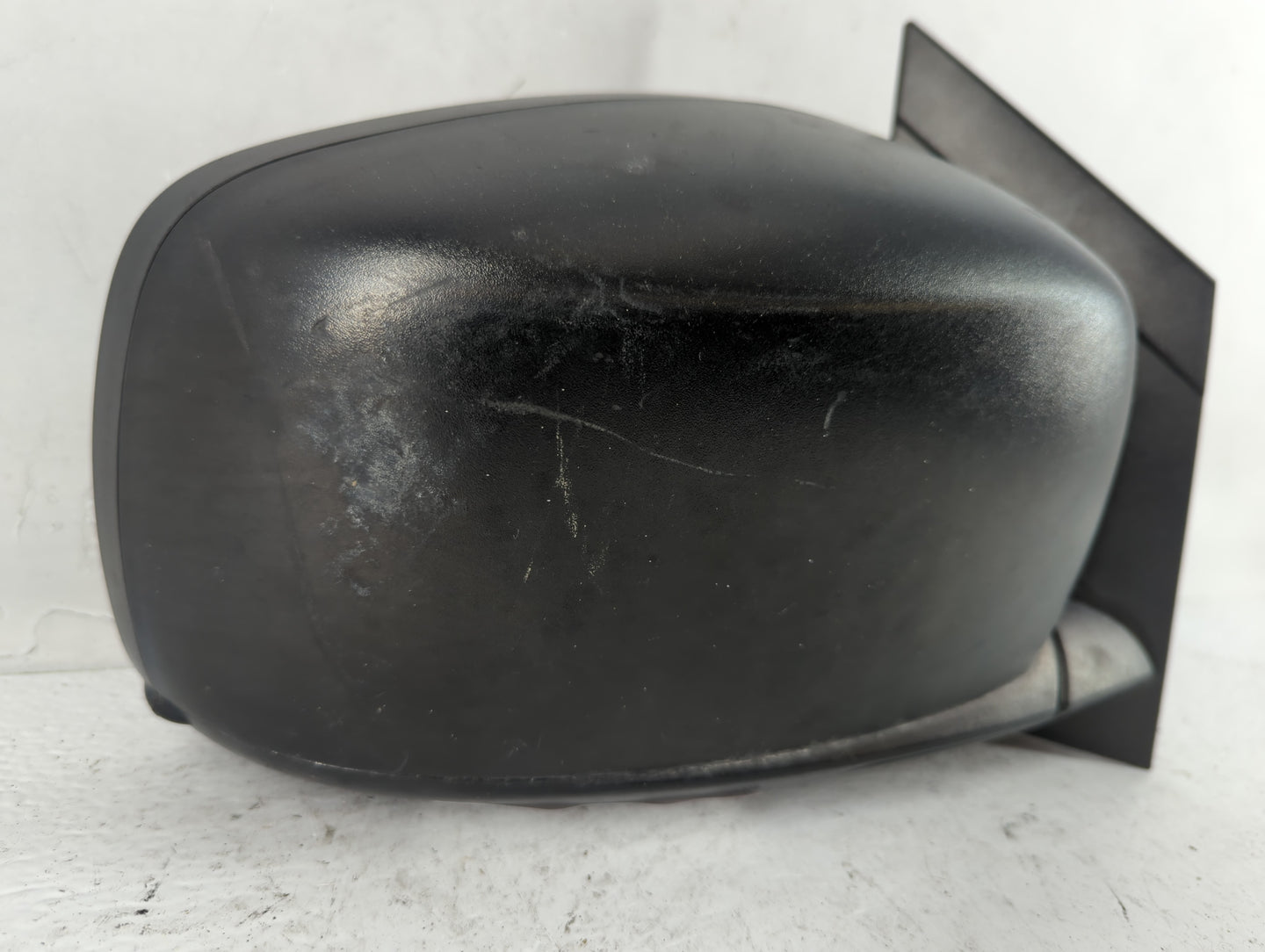 2018 Dodge Caravan Side Mirror Replacement Passenger Right View Door Mirror P/N:1AB721AUAL Fits OEM Used Auto Parts - Oemuse