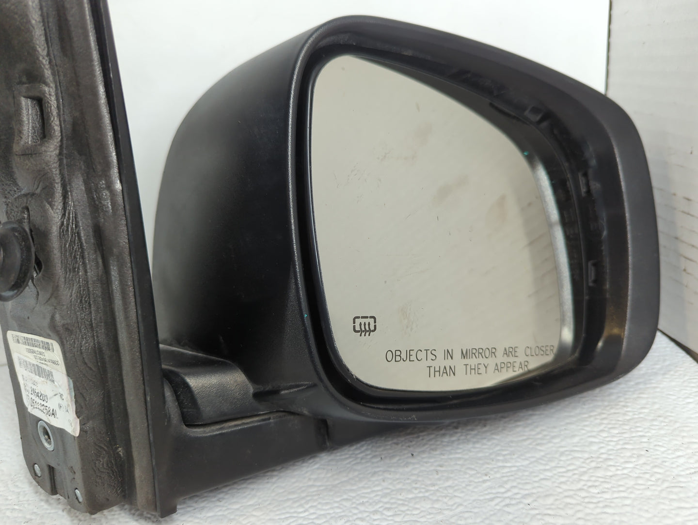 2018 Dodge Caravan Side Mirror Replacement Passenger Right View Door Mirror P/N:1AB721AUAL Fits OEM Used Auto Parts - Oemuse