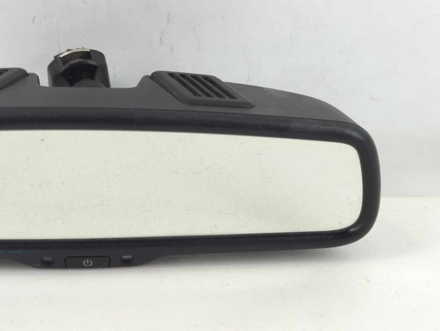 2018 Dodge Caravan Interior Rear View Mirror Replacement OEM P/N:IE11026130 Fits OEM Used Auto Parts - Oemusedautoparts1.com