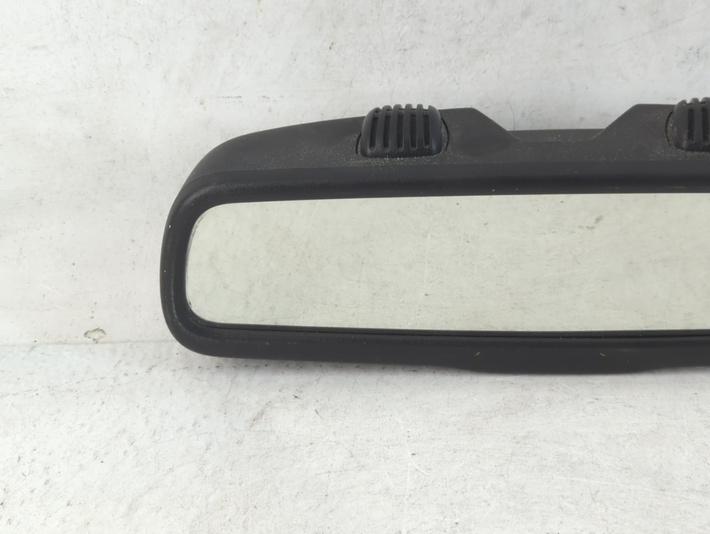 2018 Dodge Caravan Interior Rear View Mirror Replacement OEM P/N:E11028017 Fits Fits 2019 2020 OEM Used Auto Parts - Oemused
