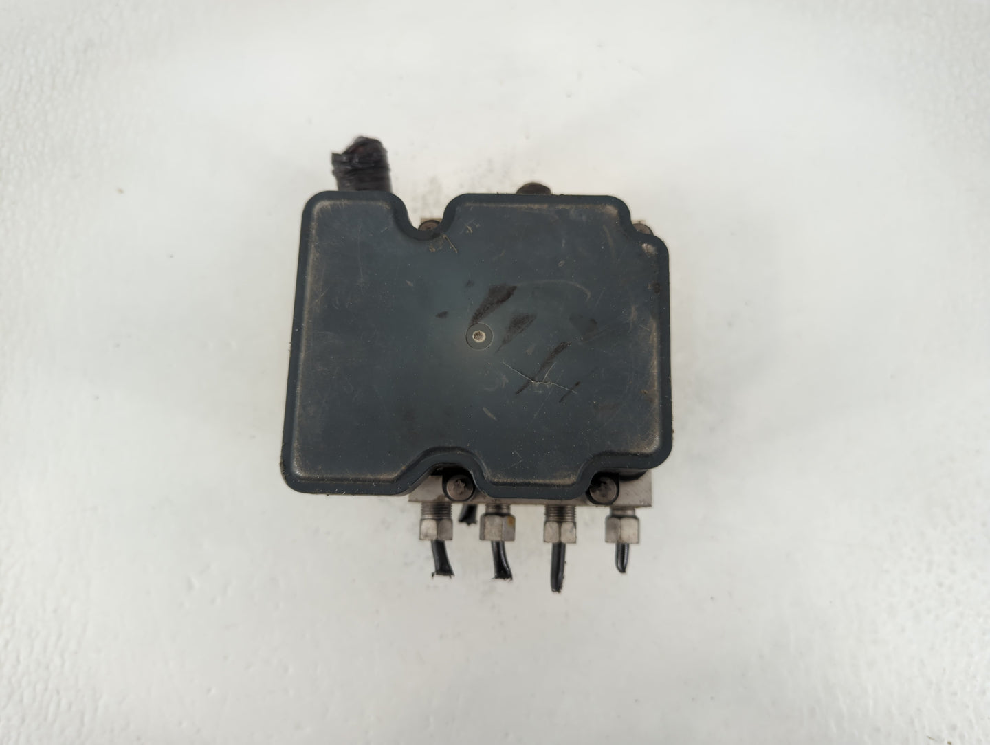 2018 Dodge Caravan ABS Pump Control Module Replacement P/N:P68183803AD Fits Fits 2015 2016 2017 2019 2020 OEM Used Auto Part