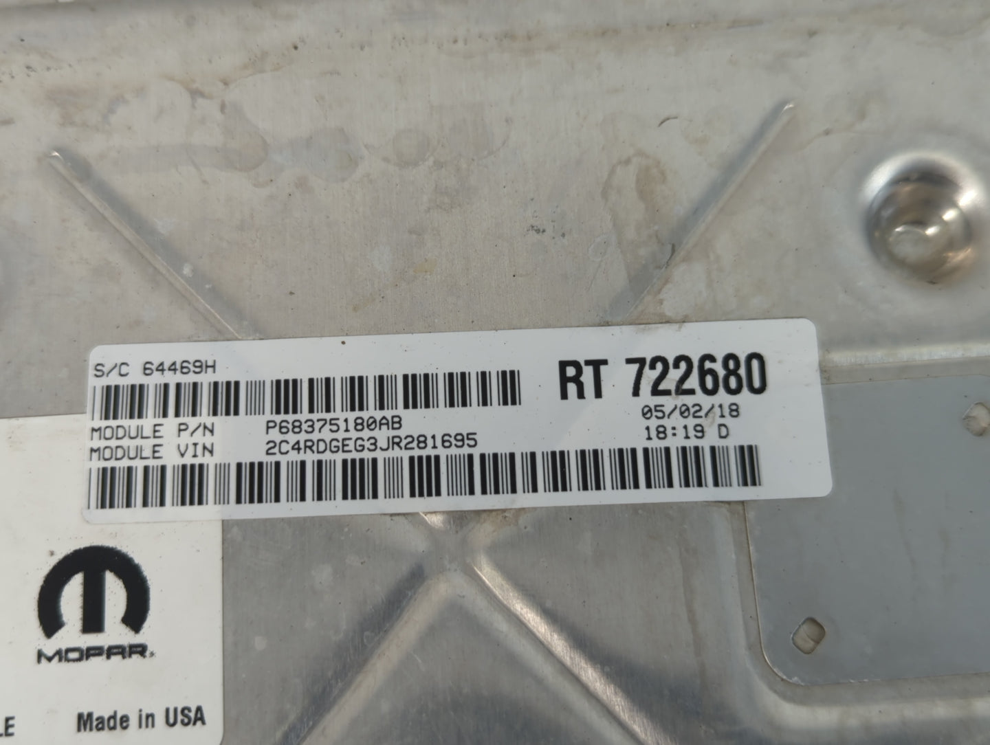 2018 Dodge Caravan PCM Engine Control Computer ECU ECM PCU OEM P/N:P68243295AB Fits Fits 2016 2017 2019 2020 OEM Used Auto P
