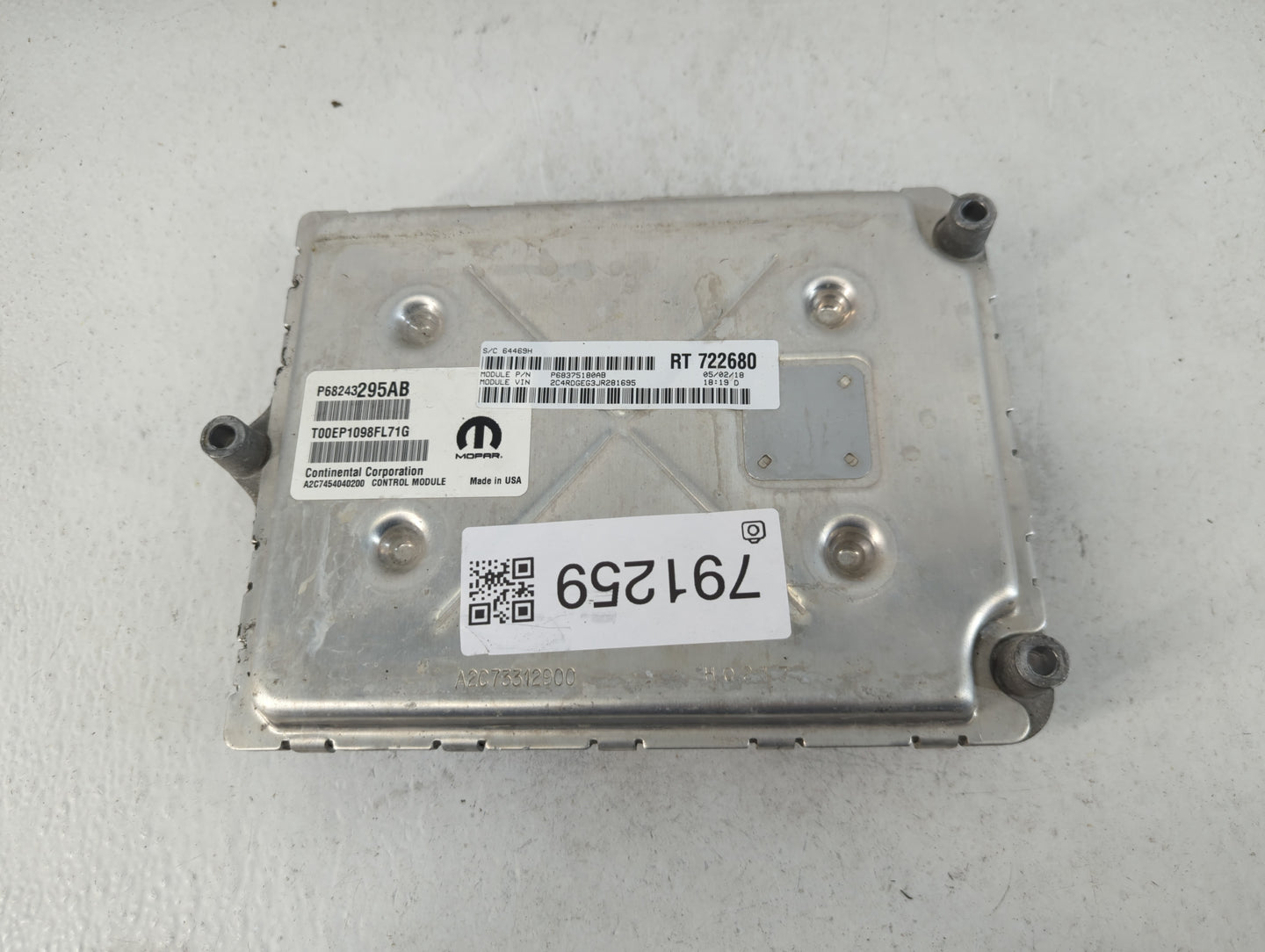 2018 Dodge Caravan PCM Engine Control Computer ECU ECM PCU OEM P/N:P68243295AB Fits Fits 2016 2017 2019 2020 OEM Used Auto P