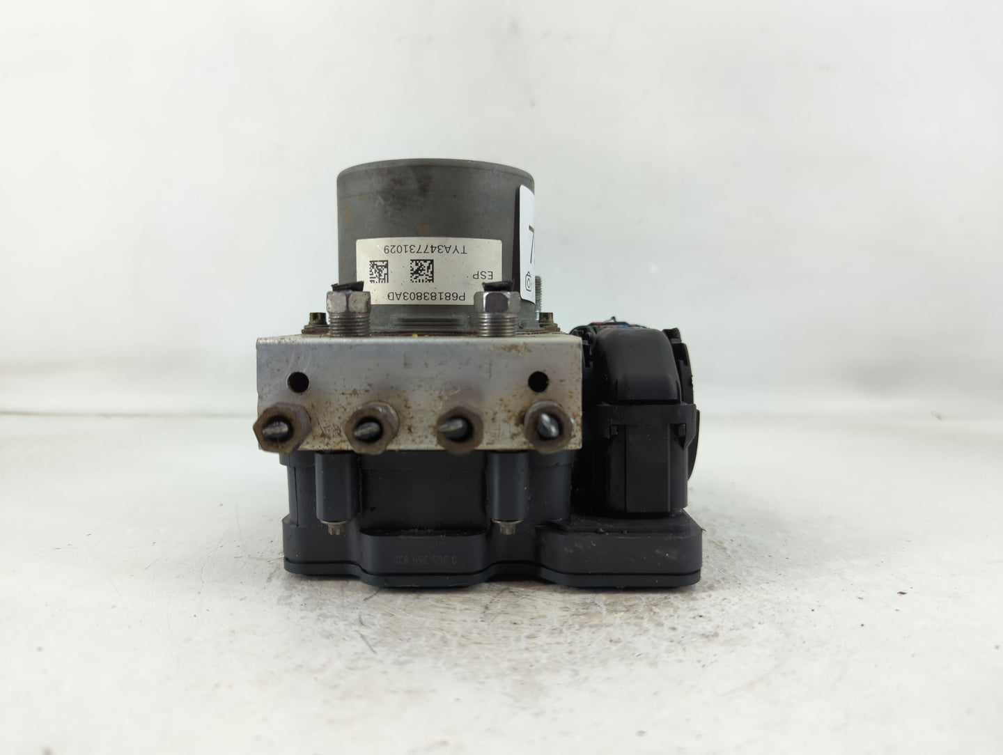 2018 Dodge Caravan ABS Pump Control Module Replacement P/N:P68183803AD Fits Fits 2015 2016 2017 2019 2020 OEM Used Auto Part