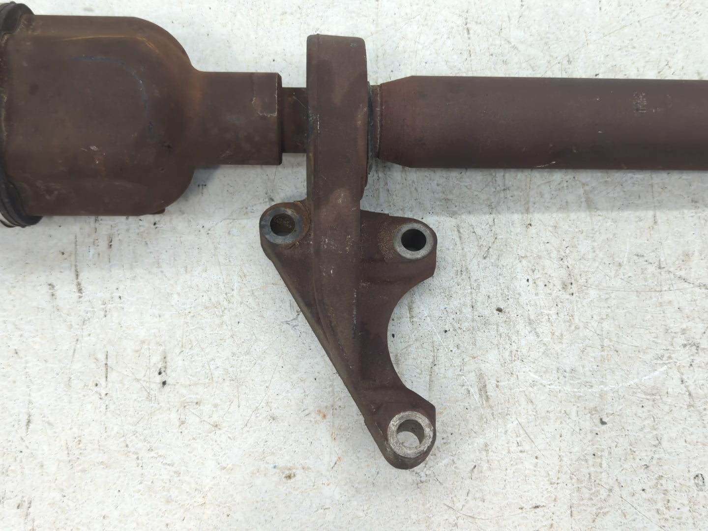 Dodge Caravan Axle Shaft Front Driver Cv C/v - Oemusedautoparts1.com