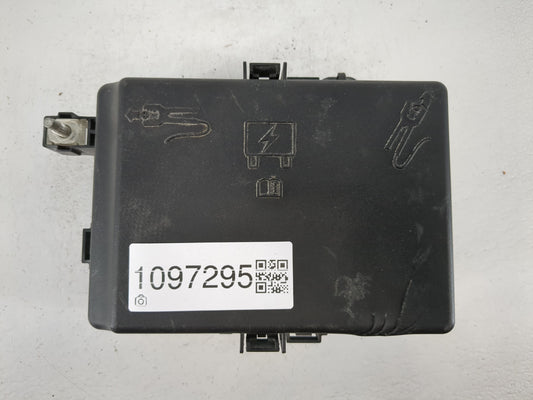 2018 Dodge Challenger Fusebox Fuse Box Panel Relay Module P/N:P68336709AC Fits OEM Used Auto Parts - Oemusedautoparts1.com