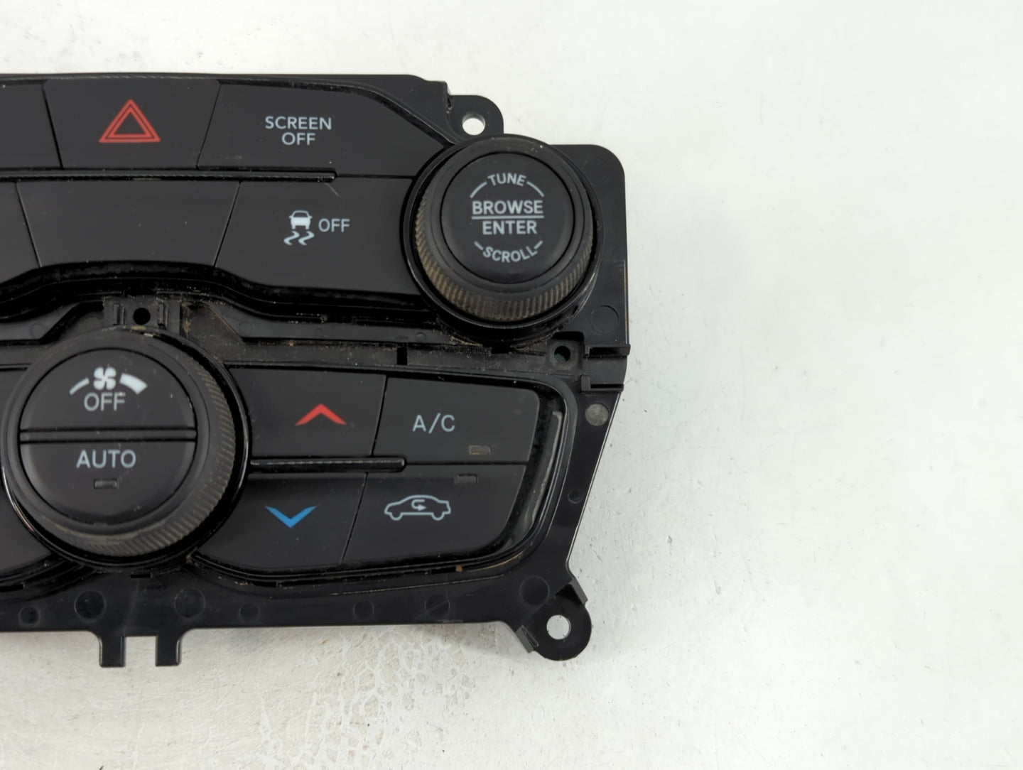 2018 Dodge Challenger Climate Control Module Temperature AC/Heater Replacement P/N:68293606AE 5528520 Fits OEM Used Auto Par
