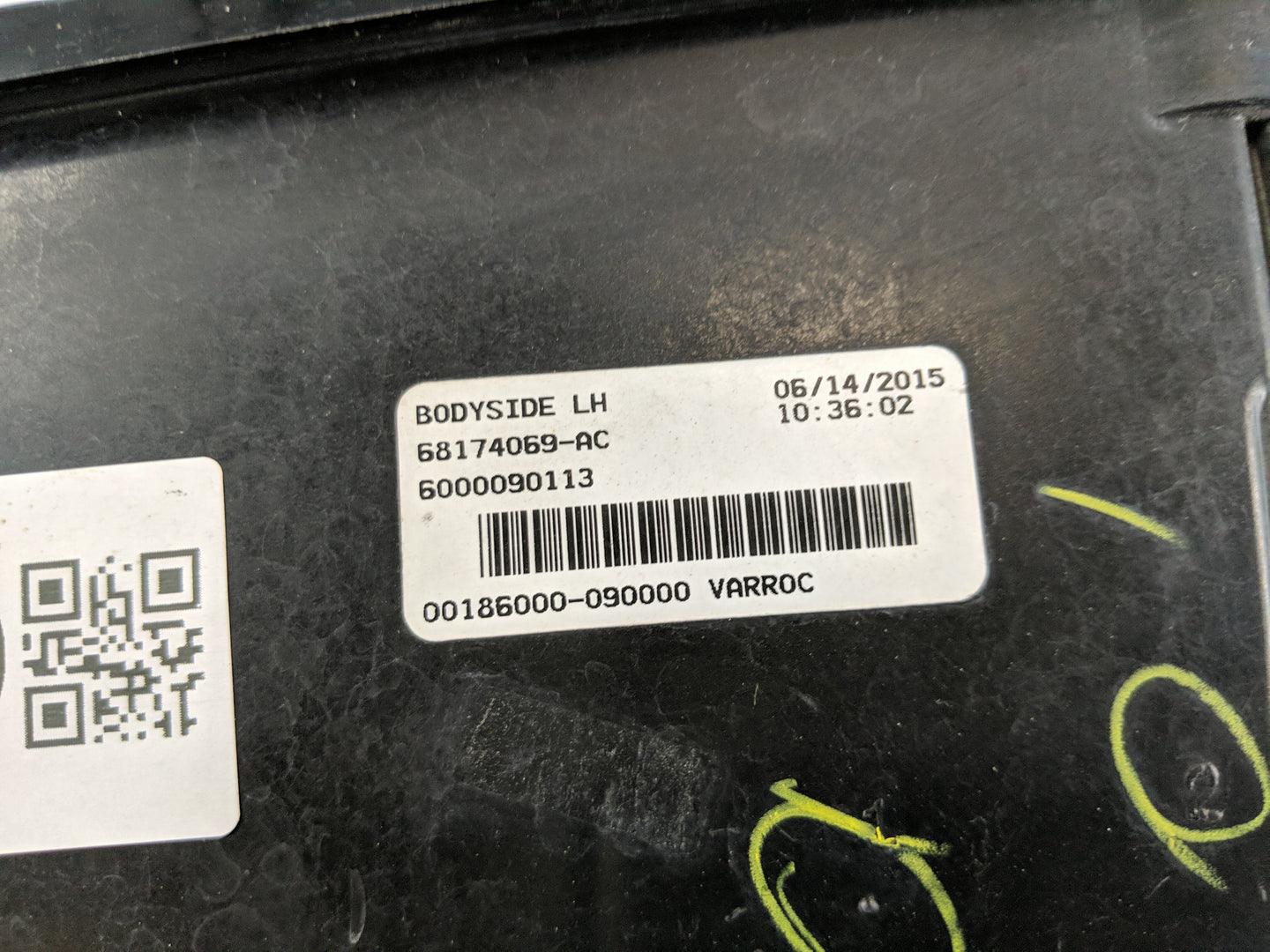 2015-2022 Dodge Challenger Tail Light Assembly Passenger Right OEM P/N:68174069-AC Fits OEM Used Auto Parts - Oemusedautopar