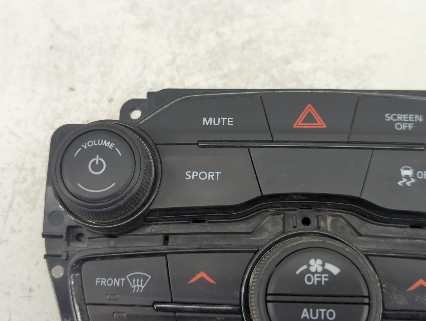 2017-2018 Dodge Challenger Climate Control Module Temperature AC/Heater Replacement P/N:5PG682XGAE Fits Fits 2017 2018 OEM U