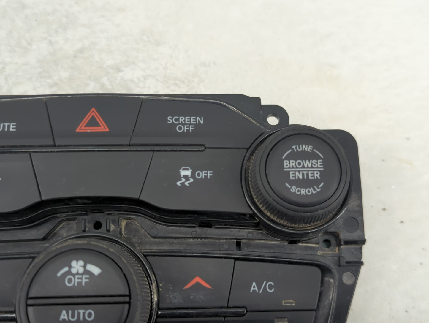 2017-2018 Dodge Challenger Climate Control Module Temperature AC/Heater Replacement P/N:5PG682XGAE Fits Fits 2017 2018 OEM U