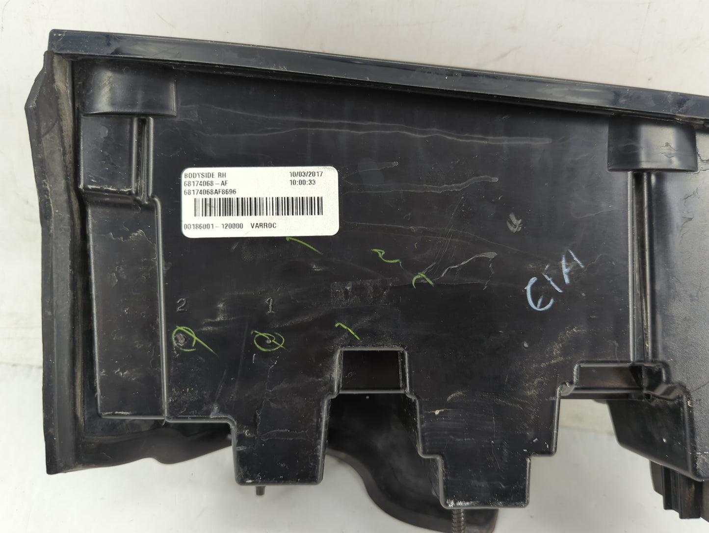 2015-2022 Dodge Challenger Tail Light Assembly Passenger Right OEM P/N:68174068-AF Fits OEM Used Auto Parts - Oemusedautopar