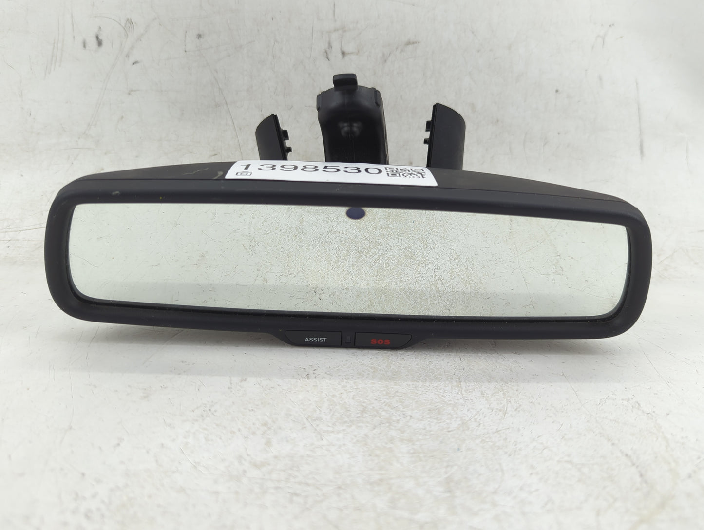 2017-2018 Dodge Challenger Interior Rear View Mirror Replacement OEM P/N:68324969AA Fits Fits 2017 2018 OEM Used Auto Parts 